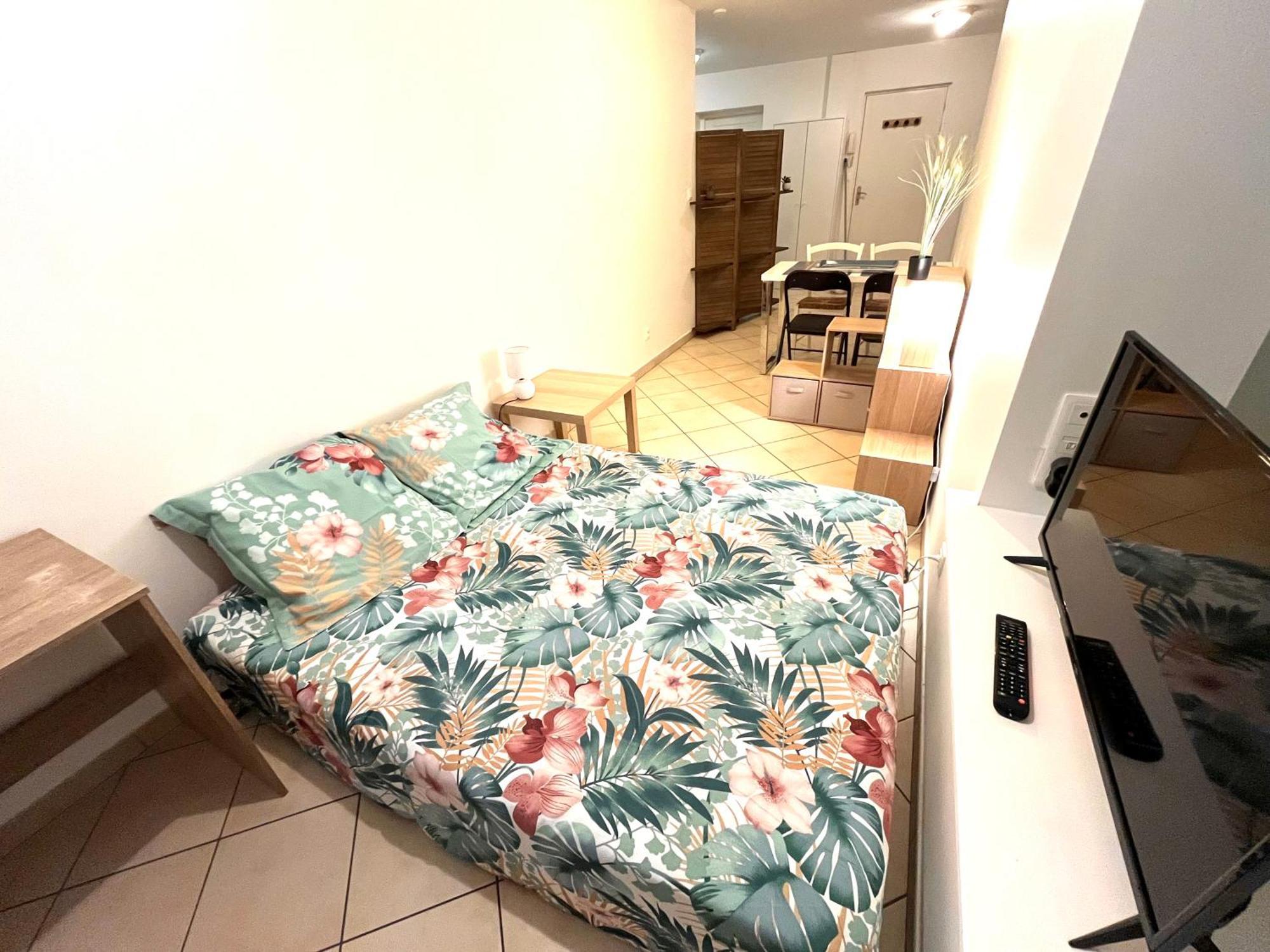 Magnifique Appartement Le Puy-en-Velay Exterior foto